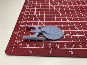Federation Luna class miniature - Imagen 1 de 7