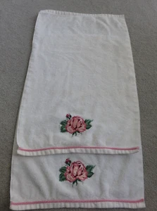 Vintage Pink Rose Applique with Embroidery Hand Towels ~ J C Penny - Picture 1 of 3