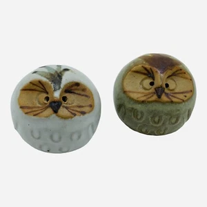 Vintage Owl Salt Pepper Shaker Set Ceramic Mid-Century Dining Tan Green Small VG - Picture 1 of 9