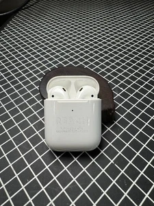 Apple AirPods 1st Gen with Charging Case A2031 A1602 - Picture 1 of 8