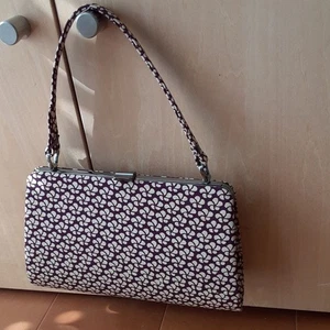 Handbag - 24cm Width x 16cm Height - Picture 1 of 7