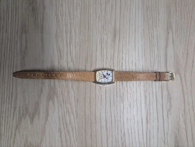 Reloj Seiko Mickey Mouse 12mm Base Metal Acero Inoxidable Parte Trasera Piel de becerro genuina Foto 1 de 4