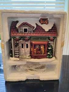 Vintage HOMCO Antico Villaggio #5308 Ceramica Edificio Natale Nuovo In Scatola Funzionante - Foto 1 di 8