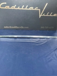 1957 1958 Cadillac PS RH 2 Door Glass Window Flipper Chrome Molding Coupe Trim - Foto 1 di 9