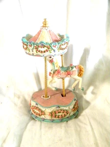 Giostra musicale cavallo singolo vintage suona "Evergreen" funzionante usata - Foto 1 di 3