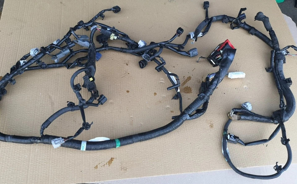 MITSUBISHI ASX 3 2014 1.8 DID MOTOR 4N13 CABLEADO TELAR ARNÉS 8541C236/8524A233 Foto 1 de 4