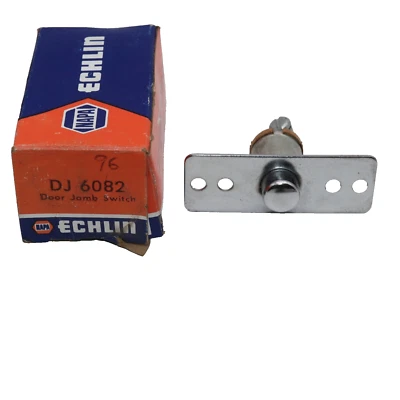 Interruptor de jamba de puerta NAPA Echlin DJ6082 de colección nuevo hecho en EE. UU. - luz de coche clásico Swi Foto 1 de 4