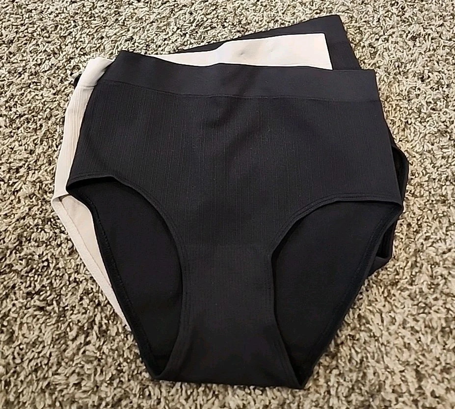 3 Bali 2361 One Smooth U Seamless X10 Microfiber Brief Panties Xl/8