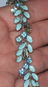 Vtg Lisner Bracelet Enamel Leaves Rhinestone 1950s Floral Missing Stones As Is - Picture 1 of 4