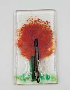 Imán de árbol de vidrio fundido hecho a mano - Arte de follaje rojo - Regalo único de la naturaleza - Imagen 1 de 7