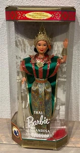 1997 Dolls of the World Thai Barbie NRFB Thailand - Picture 1 of 7