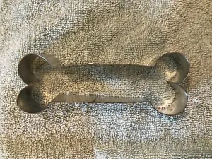 Dog Bone cookie cutter  5in Metal - Picture 1 of 1