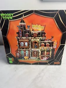 Lemax Spooky Town Halloween Village Werewolf Grooming And Night Spa Works READ - Picture 1 of 12