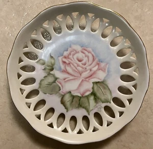 Leart Made in Brazil Floral Design Porzellan Teller mit Ausschnitten rund rosa Blume - Bild 1 von 13