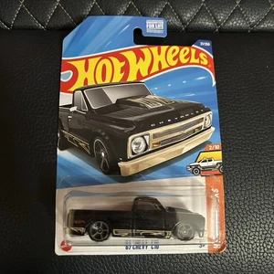 HOT WHEELS HOT TRUCKS 1967 CHEVY C10 Black - Picture 1 of 4