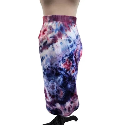 TapeMeasure. Falda lápiz tie dye de algodón vintage rediseñada. Tamaño: Pequeño Foto 1 de 4
