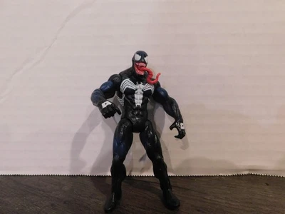 Marvel Universe VENOM 3.75” figure Spider-Man Toxic Blast - Image 1 of 2