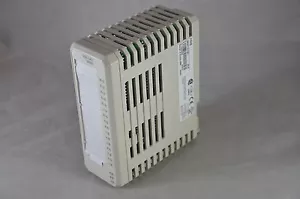 3BSE013210R1 PLC DI830 ABB Ingresso digitale Modulo SOE Ingresso 24VDC 2x8 canali - Foto 1 di 2
