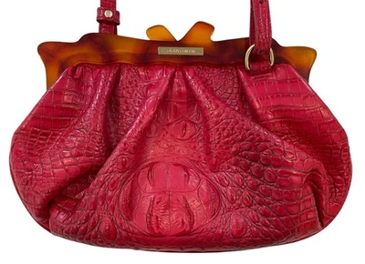 Bolso de Hombro Brahmin Avril Frambuesa Melbourne Tortuga Lucite Cocodrilo Repujado NUEVO Foto 1 de 4