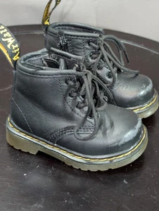 Dr Doc Martens 1460 Botas de Cuero Negras Talla 4 Niño Bebé Niño Combate Unisex  - Imagen 1 de 11