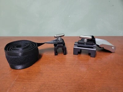 Cinturón de retención para pacientes con abrazaderas de mesa Foto 1 de 3