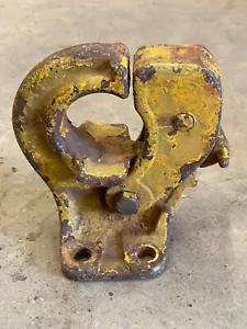 Original WWII Pintle Hitch (TD-2) - Foto 1 di 5