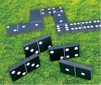 GIANT DOMINOES 28 FOAM PIECES GARDEN OUTDOOR PATIO GAME KIDS CHILDREN & FAMILY - Image 1 of 4