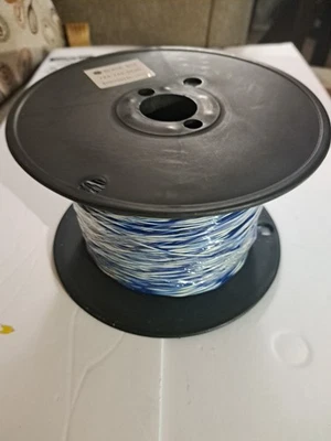 Cable de conexión cruzada Black Box Cat5 1000 pies Rollo Foto 1 de 4