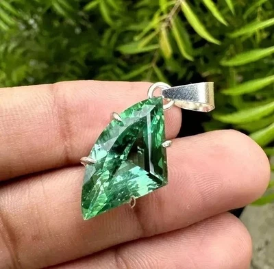 Natural 26.90 CT AAA Parti Sapphire Fancy Gemstone 925 Solid Silver Pendant - Image 1 of 4