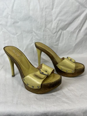 Mulas Stiletto plataforma madera amarilla Aldo años 2000 vintage talla 6,5 Foto 1 de 4