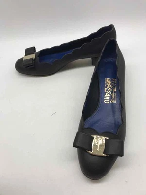 Pre-Owned Salvatore Ferragamo Black Size 9 Block Heel Heels - Image 1 of 4