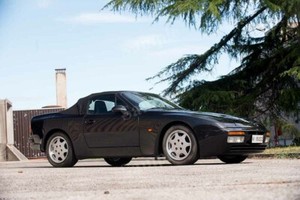 Retro Porsche 1989-91 Vintage Car Black High Res Wall Decor Print Photo Poster