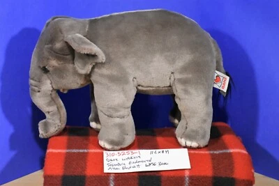 Ganz Webkinz Signature Endangered Asian Elephant WKSE 3000 Plush (310-3253-1) - Image 1 of 4