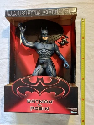BATMAN ACTION FIGURES ULTIMATE BATMAN 14 INCH BATMAN & ROBIN CLOONEY KENNER - Immagine 1 di 2