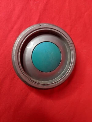 Aspiradora vertical Dyson DC07 DC14 DC33 RUEDA TRASERA con TAPA GLAMOUT Foto 1 de 2