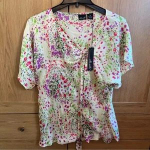 Brand New With Tags Willi Smith Floral V-Neck Top / Blouse - Picture 1 of 16