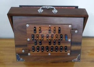 Large Shruti Box 26 Keys with Pedal Special 2 Set Reeds 2 octave (16"X12"X3") - Picture 1 of 15