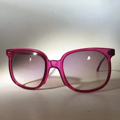 Vintage Pink Womans Sunglasses PRIVATE EYES - Image 1 of 4