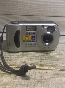 Sony Cyber-shot DSC-P31 2.0MP Digital Camera - Silver Camera Only - Picture 1 of 10