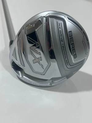 Controlador HONMA BERES NX Triple Star 10,5° rígido regular VIZARD PARA NX 45 con cabezal derecho Foto 1 de 4