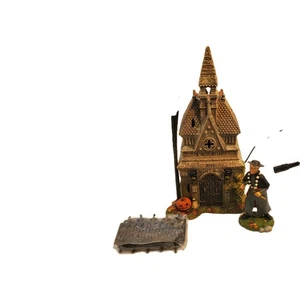 Dept 56 Halloween Village Rest in Peace 2018 Vampire 6002304 Crypt LED *proof** - Picture 1 of 7