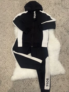 Boss Youth Set Boys Hoodie PANTS Tracksuit 2pc Size 10 - Picture 1 of 5