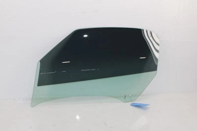 Стекло для левой двери кабриолета Nissan 370z 2010-2020 годов выпуска от оригинального производителя NK1 - Изображение 1 из 4