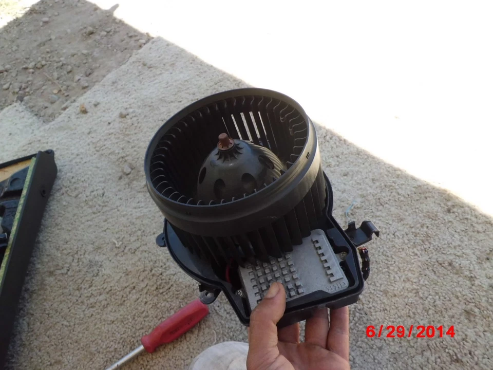 2001-2005 Mercedes-Benz W203 C55 C320 C240 C32 AMG AC HEAT BLOWER FAN RESISTOR - Image 1 of 1