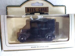 AUSTIN BLACK TAXI 1933 LLEDO DIE CAST DAYS-GONE 47001 BOXED IDEAL XMAS FREE POST