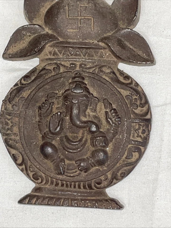 古董雕塑 God Ganesha 压花雕刻重铁板 19 世纪 — 第 1/4 张图片