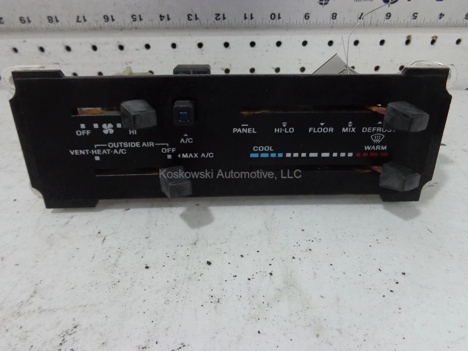 Ford Bronco II Heater Control 87 w/factory installed AC Ranger 88 — 第 1/1 张图片