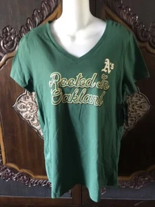 Oakland A's Women's Large Shirt - Picture 1 of 5