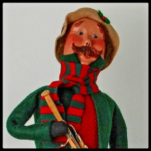 BYERS CHOICE CAROLER MAN WITH OBOE | 2006 | USED | SIGNED | Excellent - Picture 1 of 6