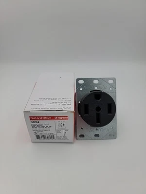 Legrand 3894 Flush Mount Range Receptacle 50A 125V/250V 3P 4W Pass & Seymour - Image 1 of 4